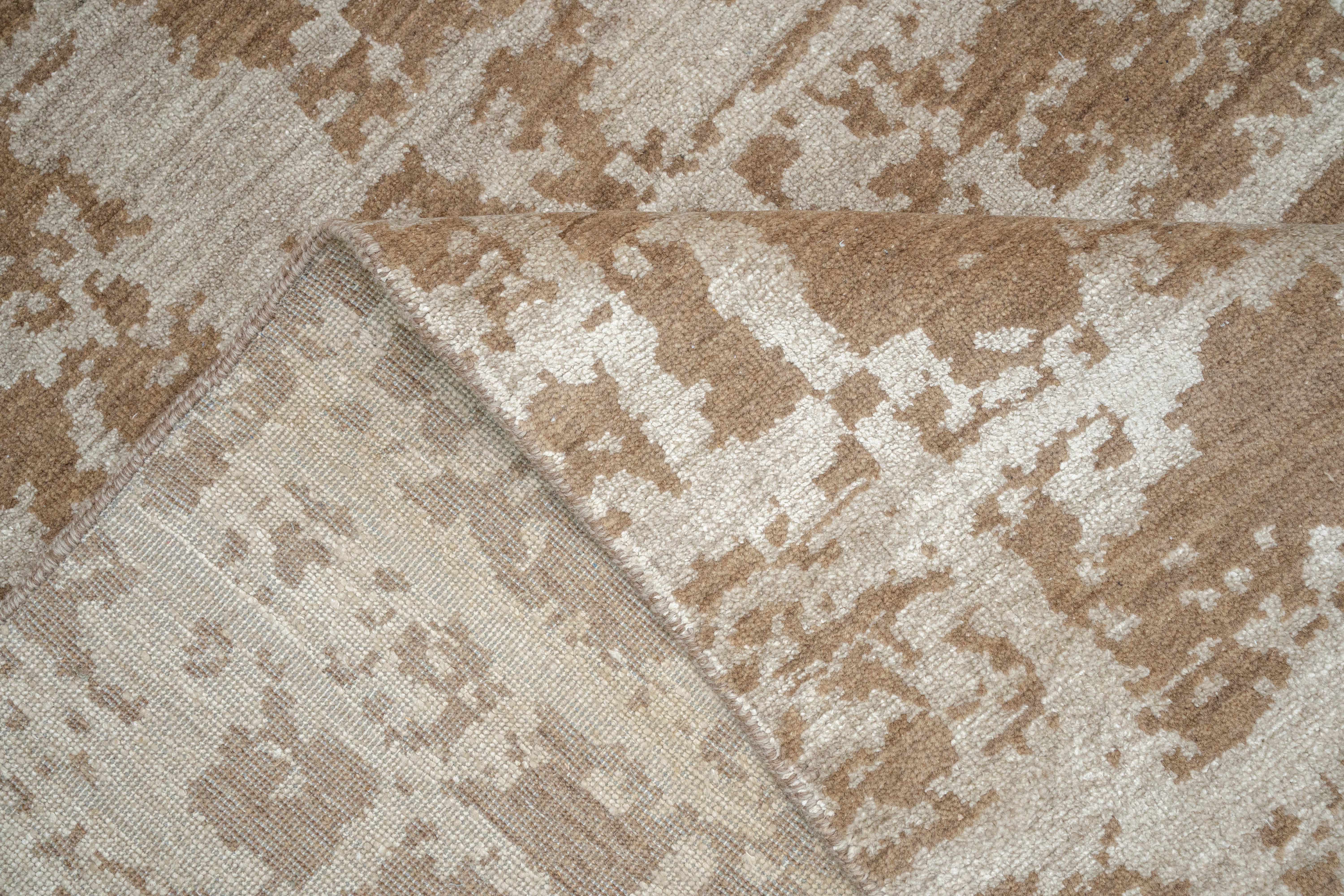 Handknotted Carpet DIA- 991 CHECK,  Beaver & Grullo